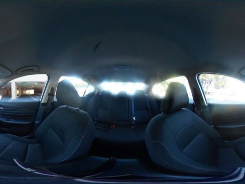 Used 2025 Nissan Altima 2.5 SV FWD image 37