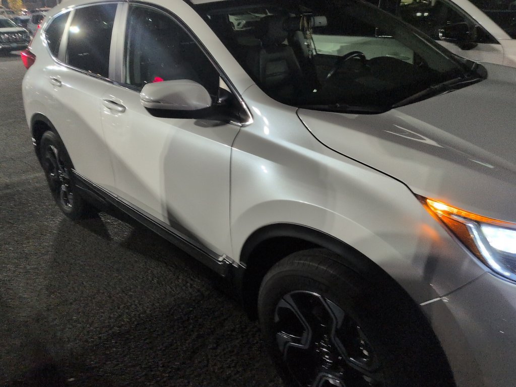 Used 2019 Honda CR-V Touring image 2