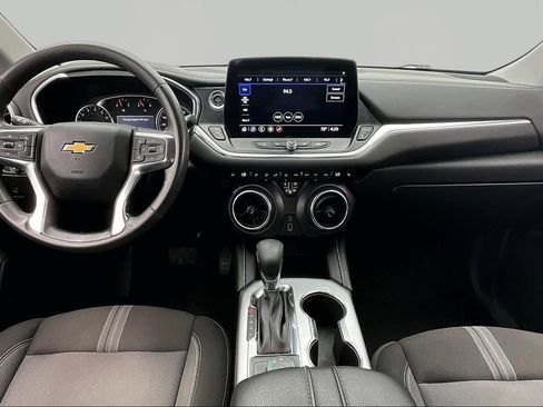 Used 2024 Chevrolet Blazer LT FWD image 16