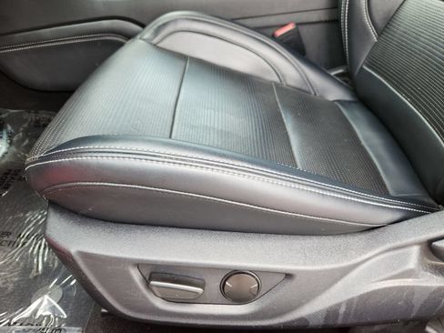 Used 2024 Ford Mustang Premium RWD image 15