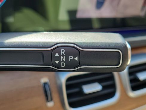 Certified 2022 Mercedes-Benz GLE 450 4MATIC image 31