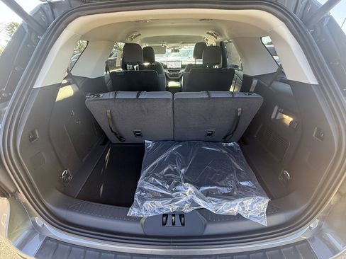 New 2026 Ford Explorer Active image 13