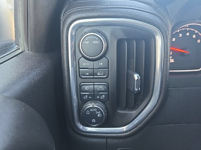 Used 2022 Chevrolet Silverado 1500 RST w/ LPO, Blackout Package AWD/4WD image 25