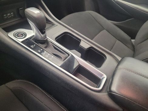 Used 2024 Nissan Sentra SV image 26