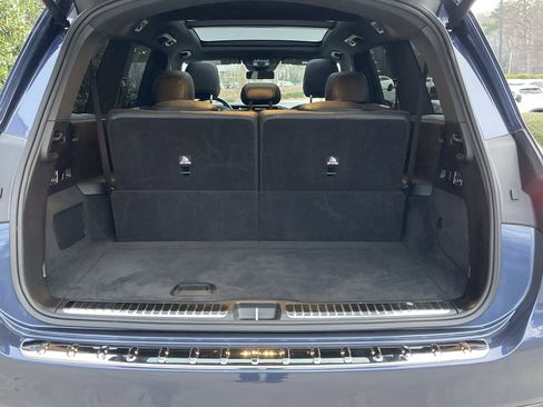 Certified 2025 Mercedes-Benz GLS 450 4MATIC image 10