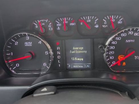 Used 2019 Chevrolet Silverado 2500 W/T w/ WT Convenience Package AWD/4WD image 9