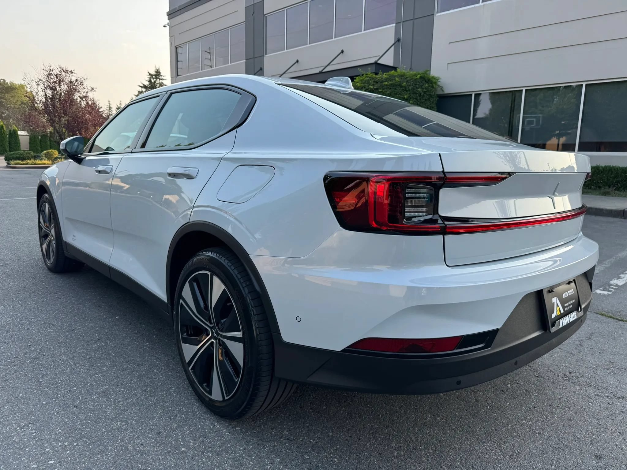 Used 2023 Polestar Polestar 2 w/ Pilot Pack AWD/4WD image 8