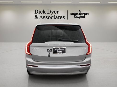 Certified 2025 Volvo XC90 T8 Plus w/ Protection Package Premier image 2