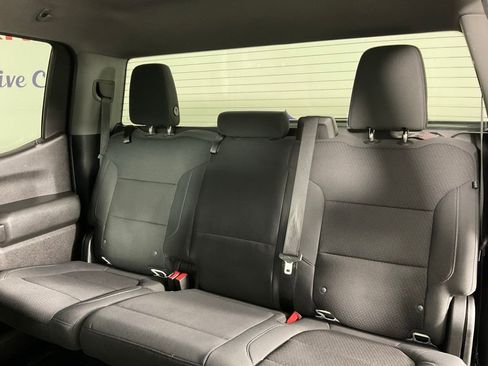 Used 2020 Chevrolet Silverado 1500 Custom Trail Boss w/ Custom Convenience Package AWD/4WD image 15