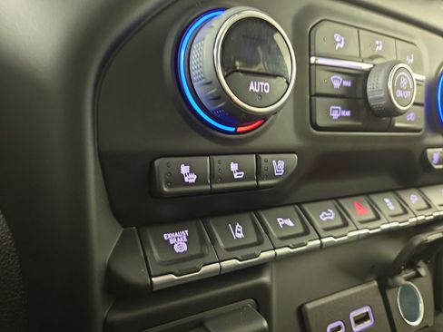 Certified 2023 Chevrolet Silverado 3500 High Country image 27