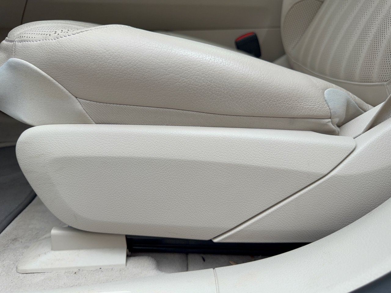 Used 2022 Mercedes-Benz EQS 450+ Sedan image 16