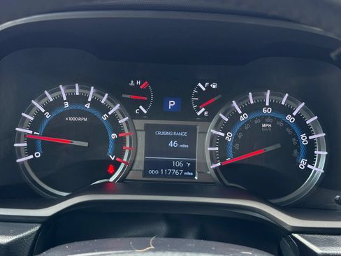 Used 2016 Toyota 4Runner Trail AWD/4WD image 14