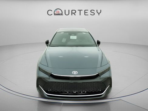 New 2026 Toyota Crown Limited image 30