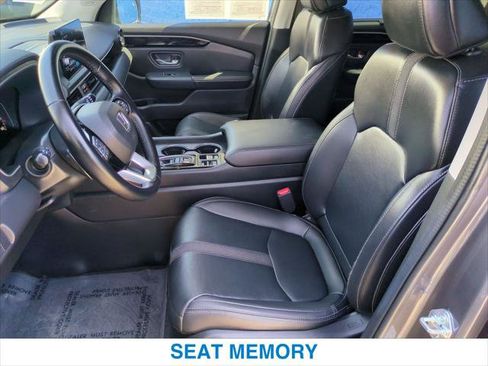 Certified 2024 Honda Pilot Touring image 20