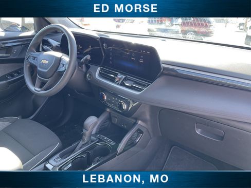 Used 2024 Chevrolet TrailBlazer LT AWD/4WD image 26