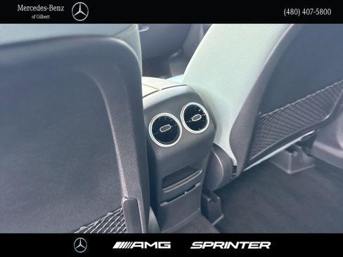 Used 2026 Mercedes-Benz GLB 250 image 21