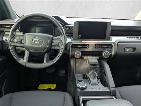 Used 2025 Toyota Tacoma SR5 image 13