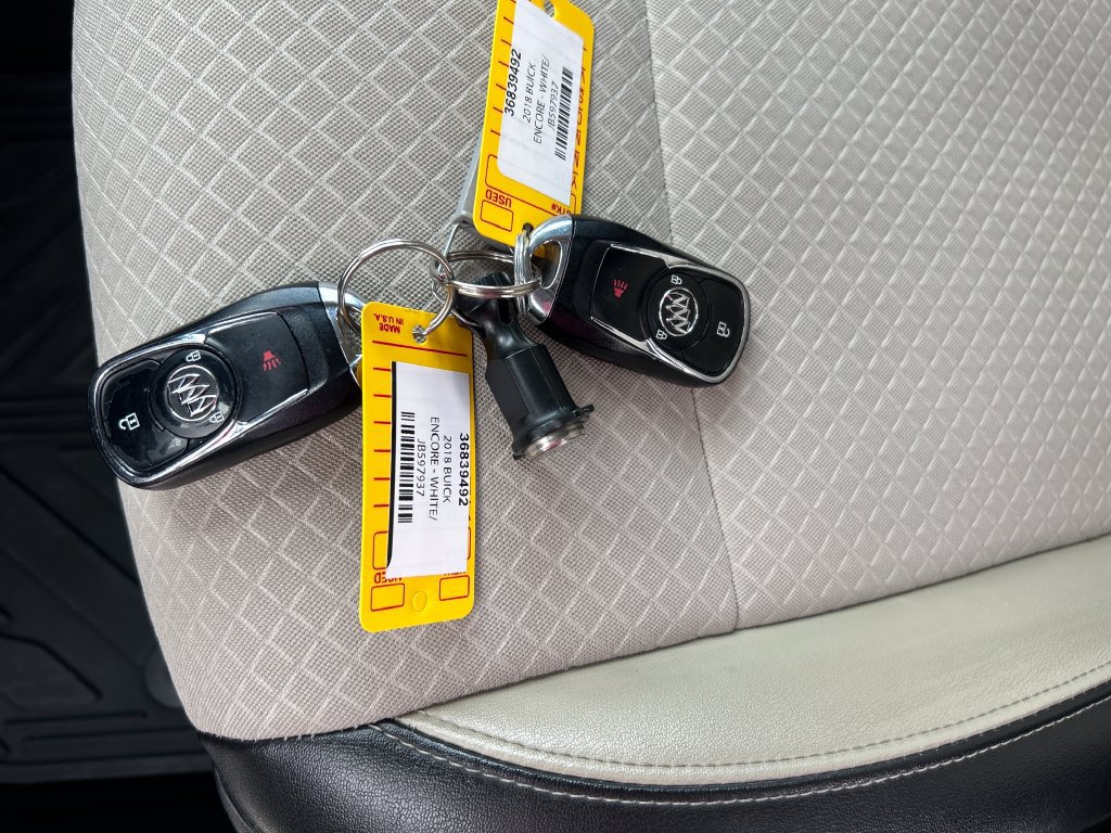 Used 2018 Buick Encore Preferred w/ LPO, Road Trip Package FWD image 24