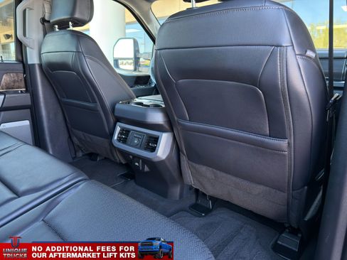 Used 2025 Ford F450 Lariat image 25
