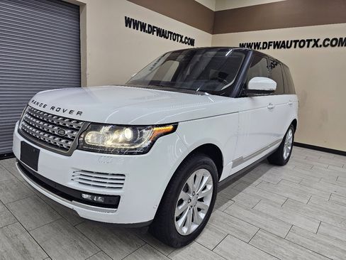 Used 2016 Land Rover Range Rover HSE image 2