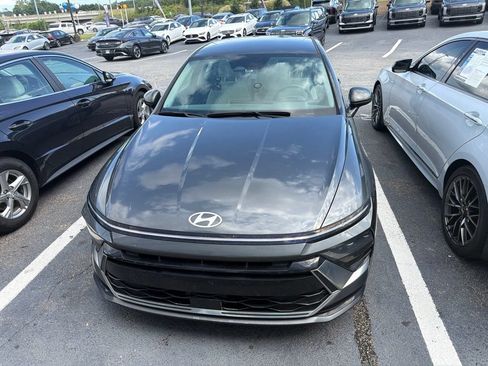 Used 2024 Hyundai Sonata SEL FWD image 1