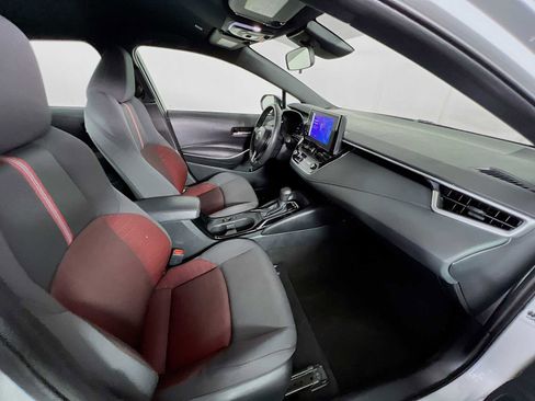 Used 2024 Toyota Corolla SE image 25