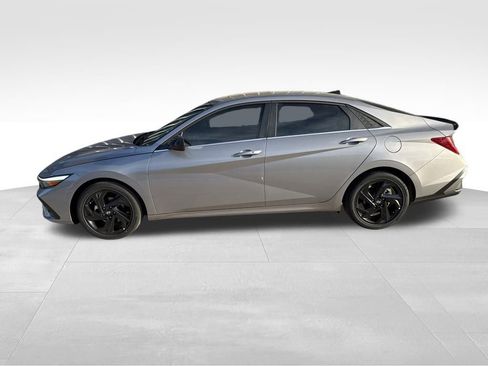 New 2026 Hyundai Elantra SEL Sport image 8