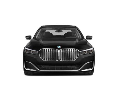 Used 2022 BMW 740i w/ Premium Package RWD image 7