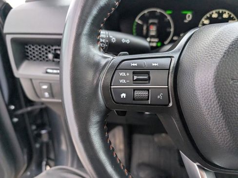 Used 2025 Honda CR-V Sport-L image 14