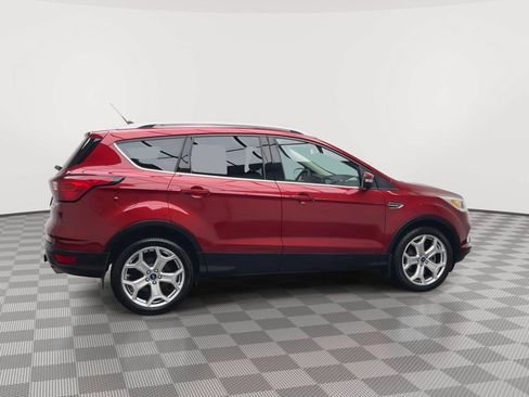 Used 2019 Ford Escape Titanium w/ U9j03 - Titanium Tow Package AWD/4WD image 39