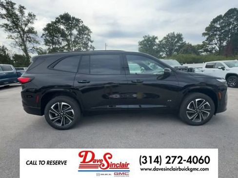 New 2026 Buick Enclave Sport Touring w/ Super Cruise Package FWD image 9