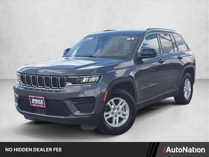 Used 2024 Jeep Grand Cherokee Laredo