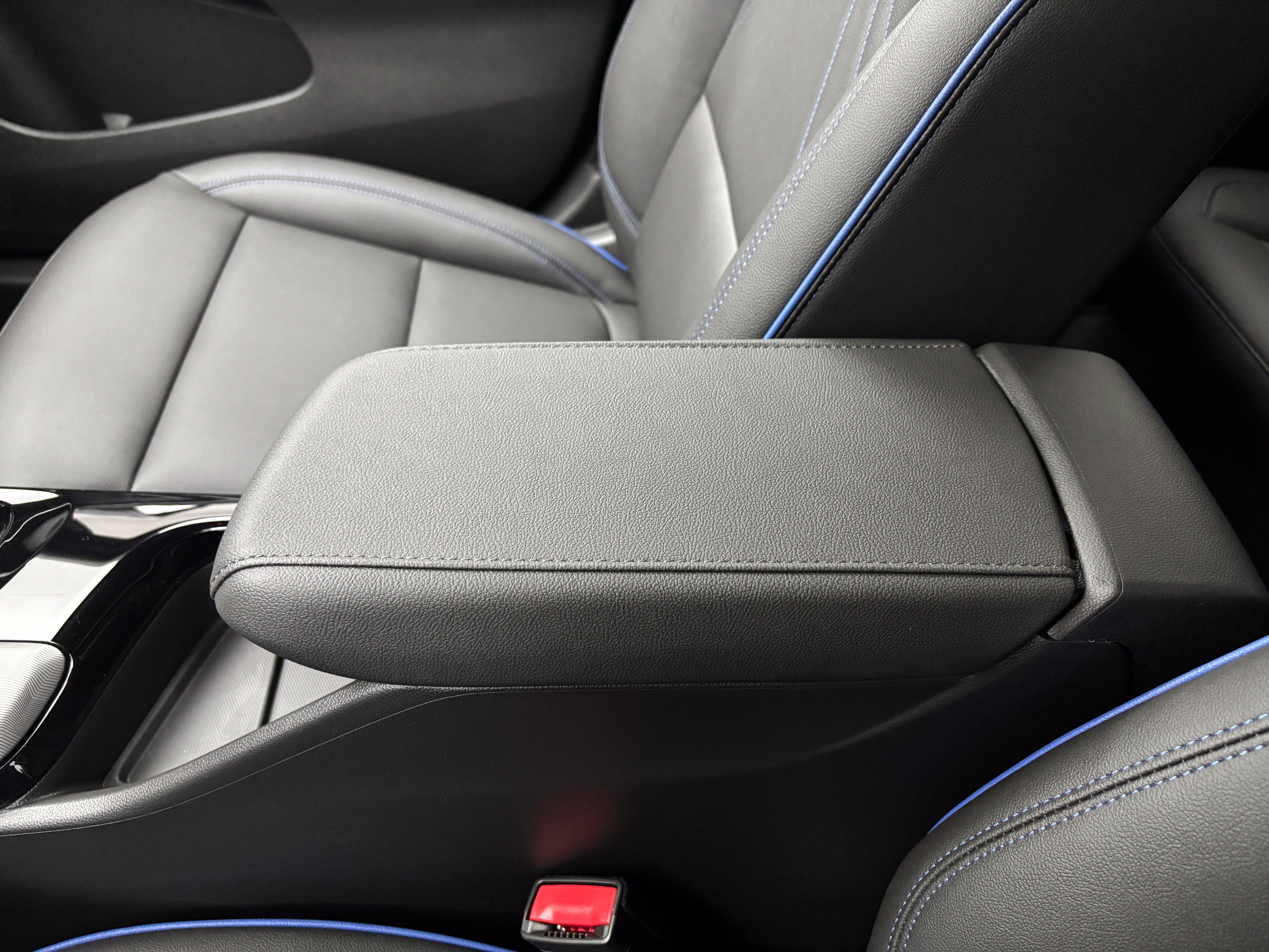 New 2026 Buick Envista Sport Touring w/ Convenience I Package FWD image 28