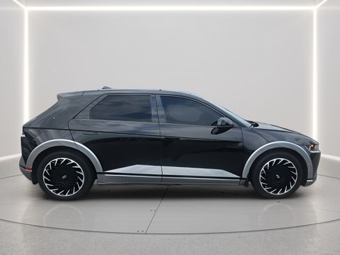 Used 2023 Hyundai Ioniq 5 Limited AWD/4WD image 6