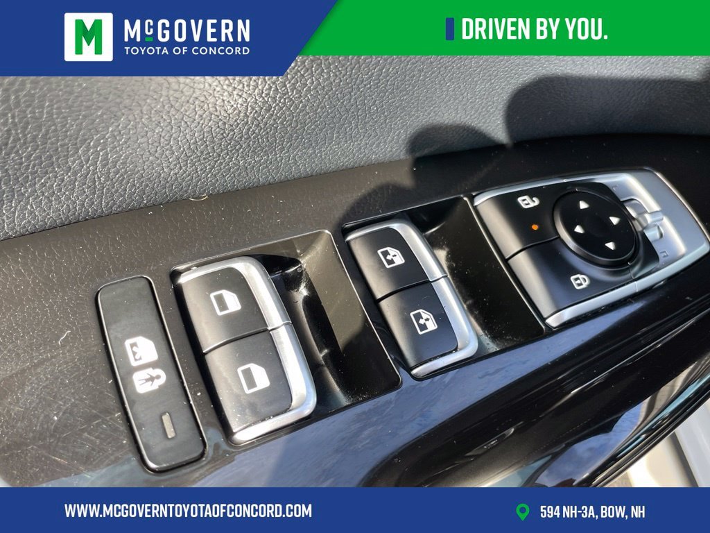 Used 2025 Kia K5 GT-Line AWD/4WD image 15