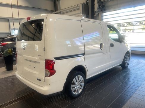 Used 2020 Nissan NV200 SV w/ Back Door Glass Package image 24