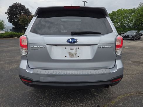 Used 2018 Subaru Forester 2.5i Limited AWD/4WD image 12