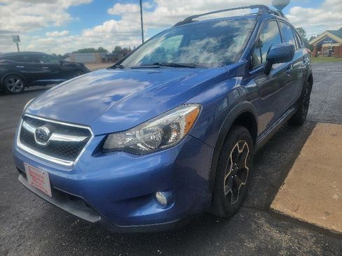 Used 2014 Subaru Crosstrek 2.0i Premium w/ Moonroof Package AWD/4WD image 4
