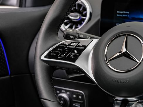 Used 2026 Mercedes-Benz GLA 250 image 21