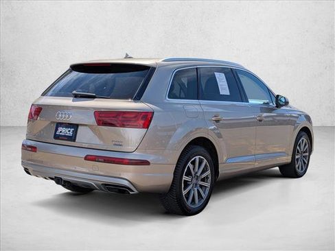 Used 2018 Audi Q7 3.0T Premium Plus w/ Premium Plus Package AWD/4WD image 5