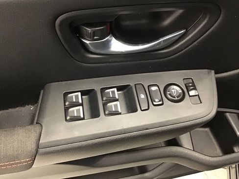 Used 2023 Honda Pilot Sport image 26