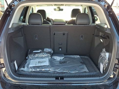 New 2026 Volkswagen Taos SEL image 22