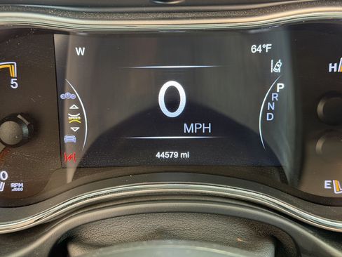 Used 2018 Jeep Grand Cherokee Limited AWD/4WD image 22