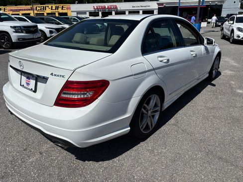 Used 2014 Mercedes-Benz C 300 4MATIC Sedan image 6