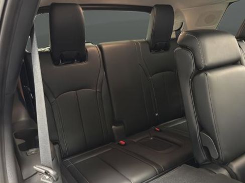 Used 2023 INFINITI QX60 Luxe image 26