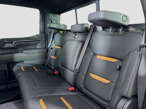 New 2026 GMC Sierra 1500 AT4 w/ AT4 Premium Package image 25