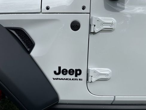 New 2026 Jeep Wrangler Sport AWD/4WD image 14