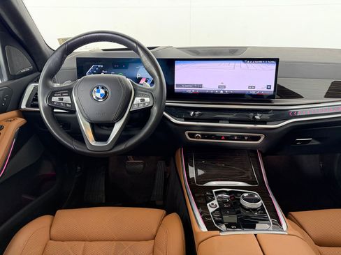 Certified 2025 BMW X5 sDrive40i w/ Executive Package RWD image 31