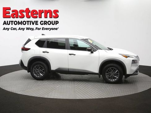 Used 2023 Nissan Rogue S AWD/4WD image 41