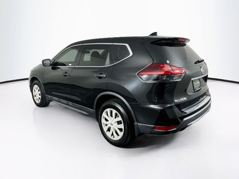 Used 2018 Nissan Rogue S AWD/4WD image 5